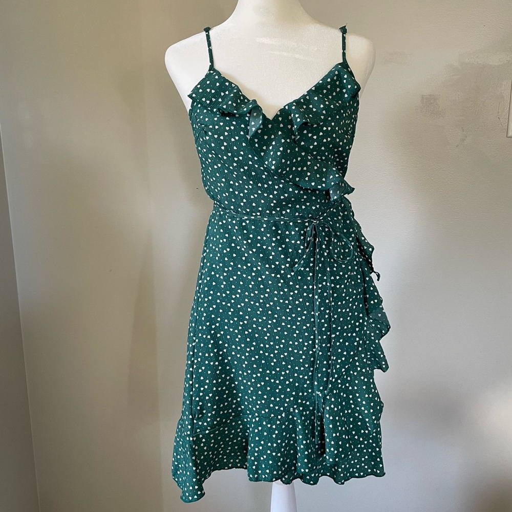 EUC: Green Polka-dot Wrap Dress-Size Medium